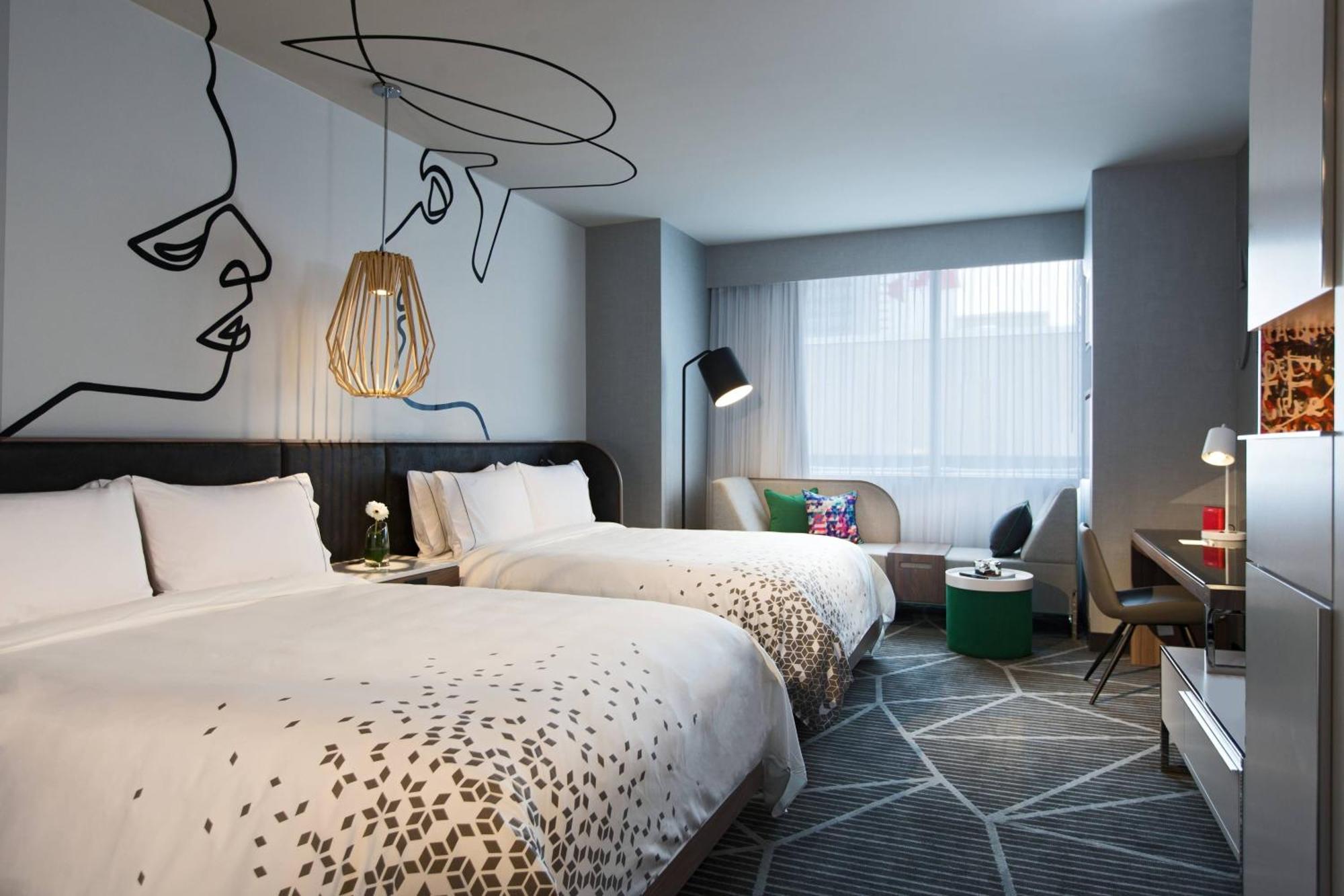 Renaissance Montreal Downtown Hotel Bagian luar foto